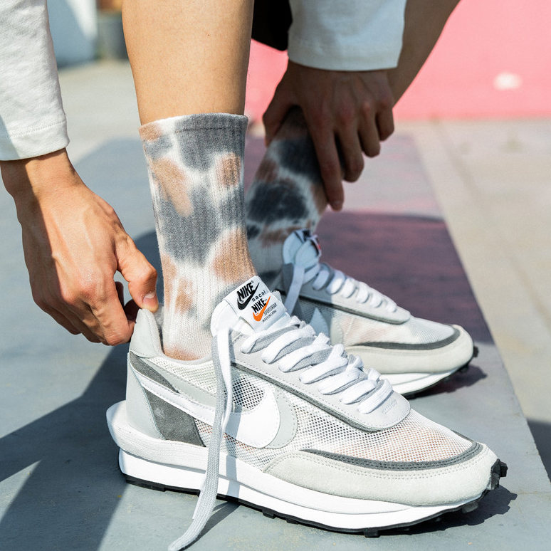 Tie Dye Crew SocksStreet Skateboarding Sports Socks Crew Socks Male Tide Graffiti Ing Sock Autumn Winter Sock